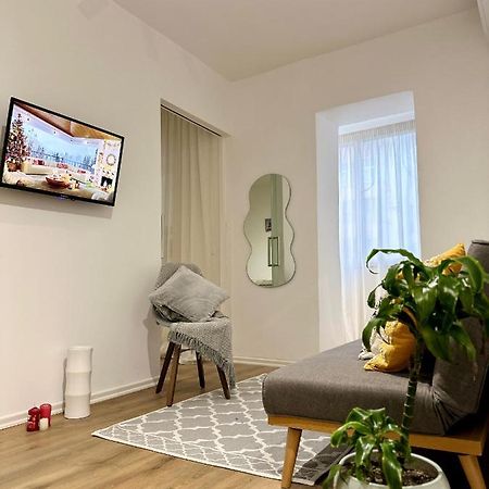 Tirana Lake Park Apartment ภายนอก รูปภาพ